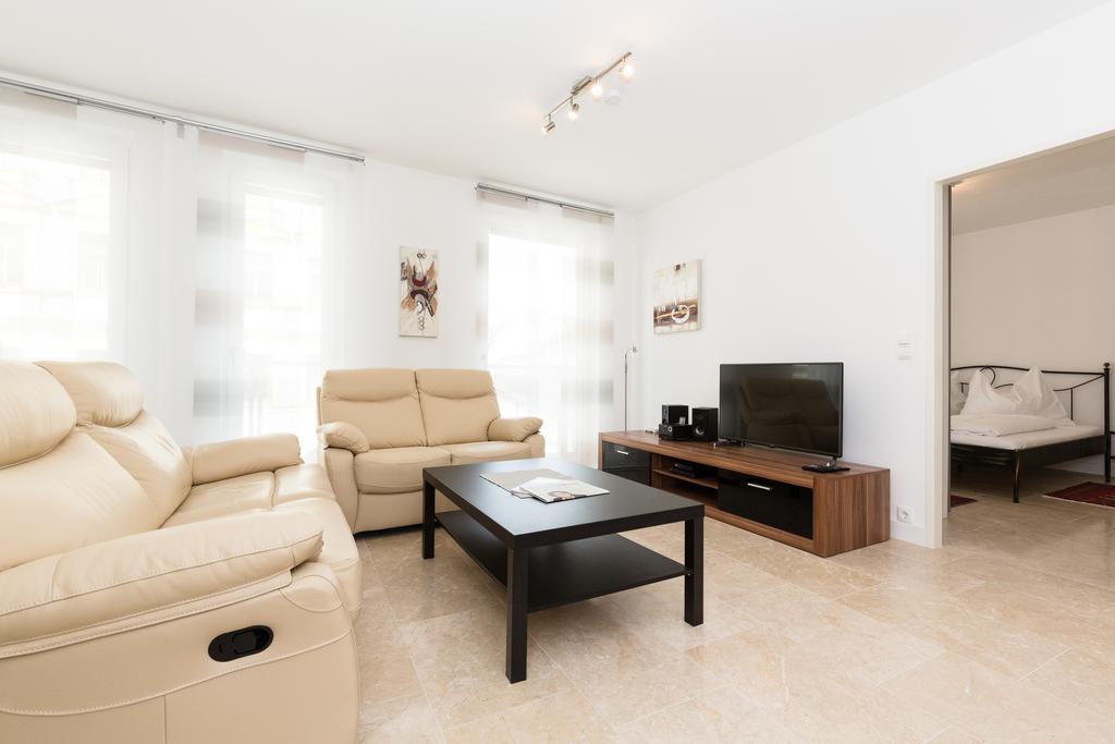 Rafael Kaiser - Paros Apartment - Contactless 24h Check-In Viena Exterior foto